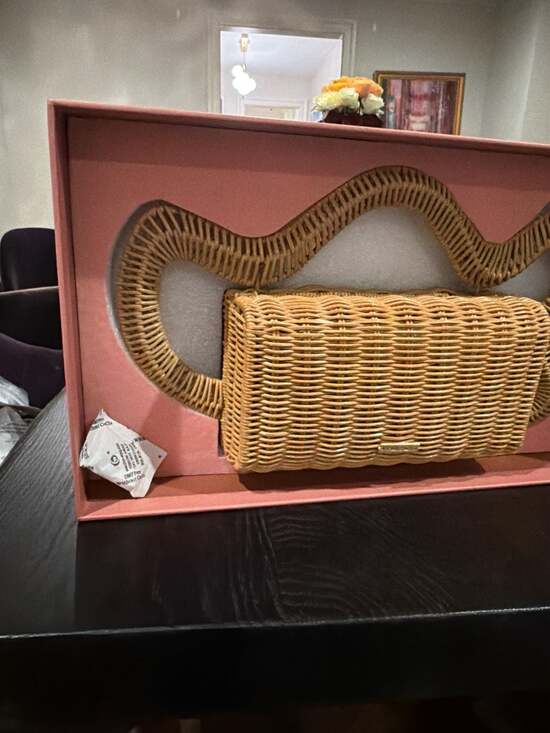 Cult Gaia Elsa Wavy Rattan Clutch Bag in Natural BRAND NEW Fast 2Ship inbox - Picture 9 of 15
